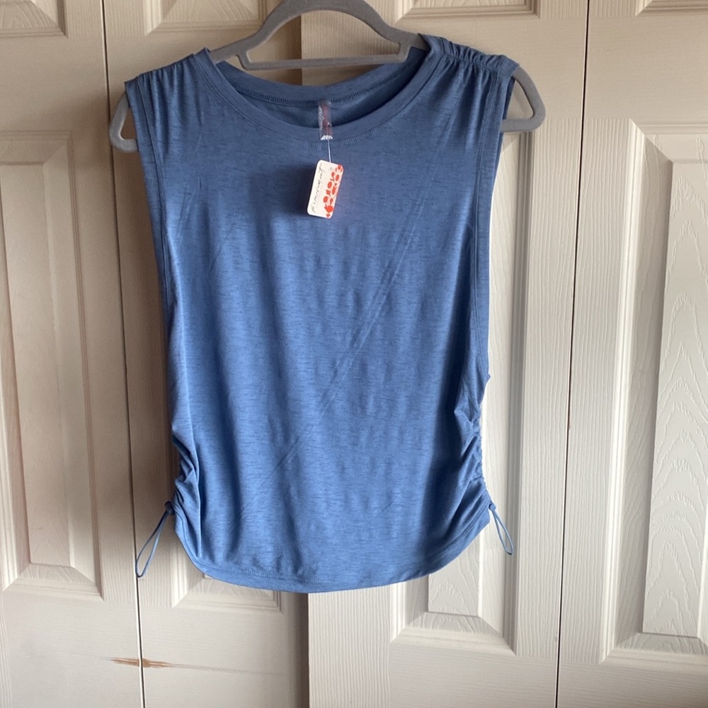 Free People NWT Blue Sport Mode Muscle Tank Size medium